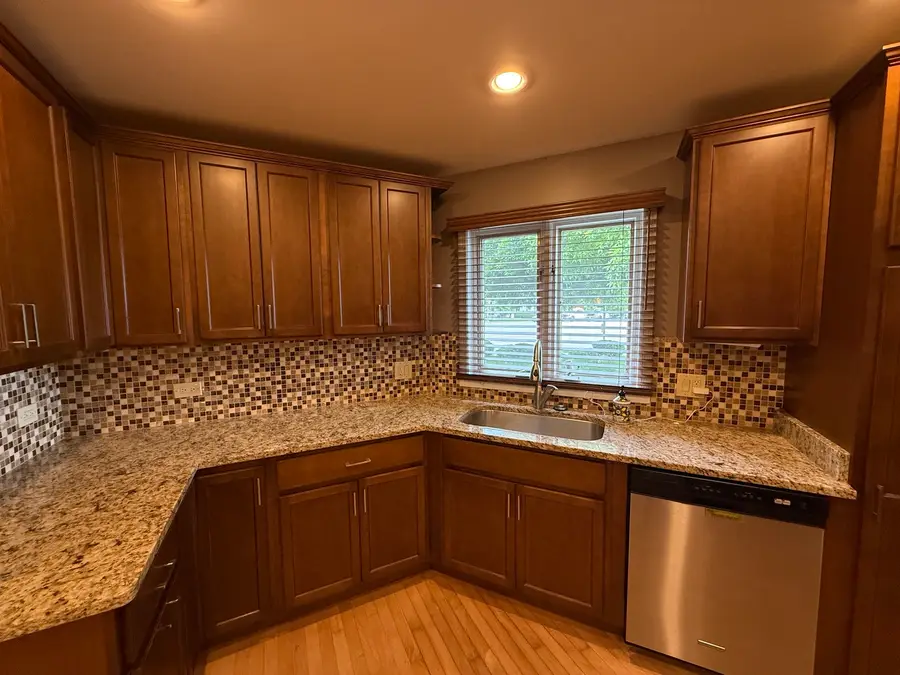 414 S Dee Road, Park Ridge, IL 60068 - #3