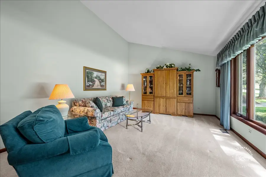 421 Kickapoo Avenue, Batavia, IL 60510 - #3
