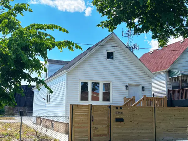 2750 S Sacramento Avenue, Chicago, IL 60623