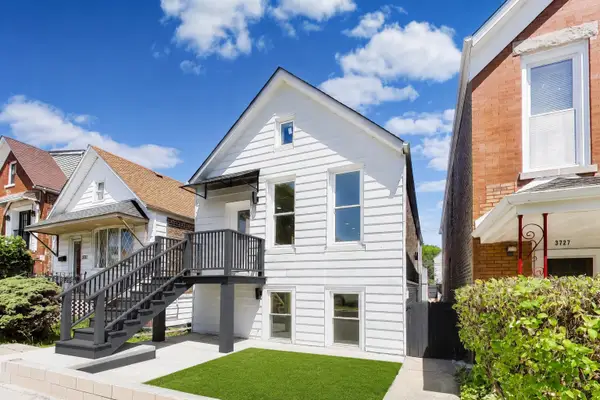 3723 S Winchester Avenue, Chicago, IL 60609
