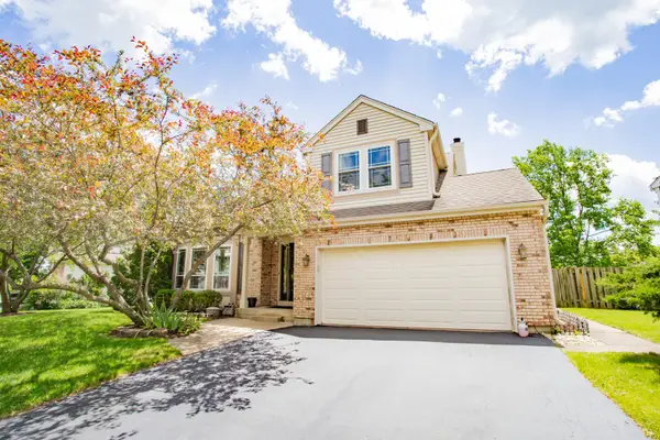 1020 Pembridge Road, Lake Zurich, IL 60047