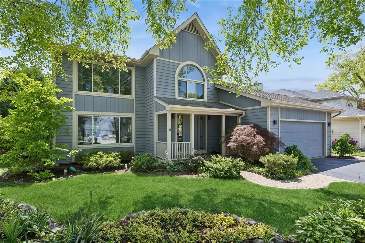525 Newtown Drive, Buffalo Grove, IL 60089 - #1