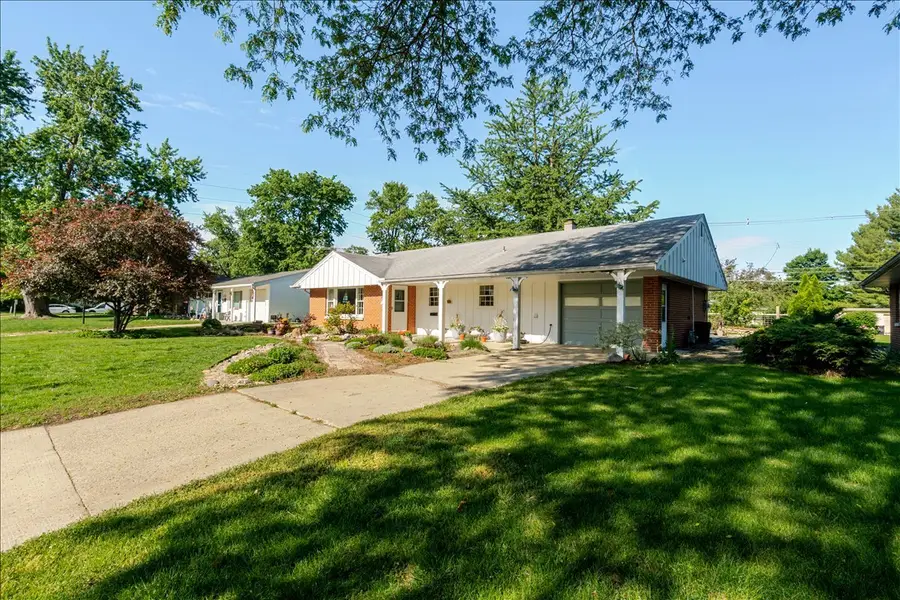921 Vale Street, Bloomington, IL 61701 - #2