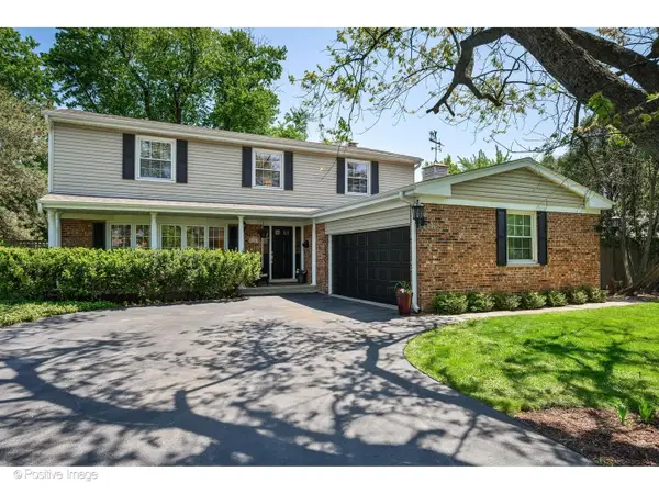 1367 Sanford Lane, Glenview, IL 60025