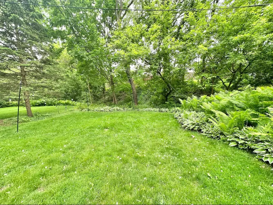 422 E Hickory Street, Hinsdale, IL 60521 - #2