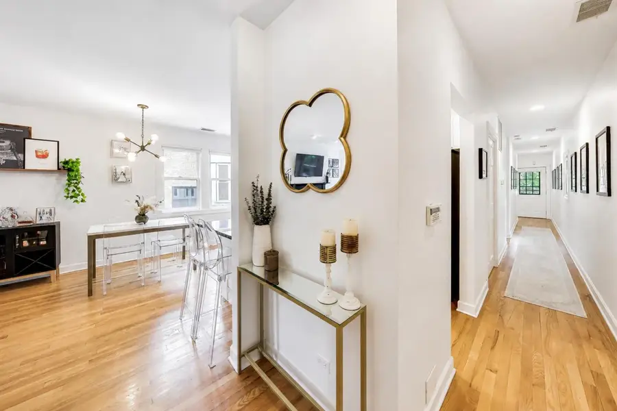 3051 N Clifton Avenue #2, Chicago, IL 60657 - #3