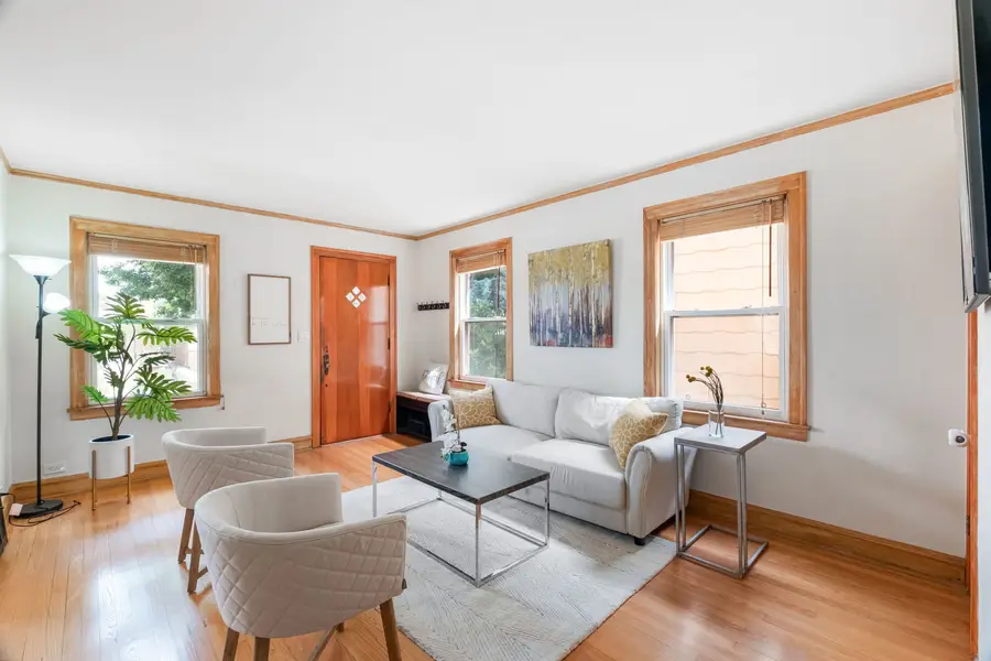 5424 N Mobile Avenue, Chicago, IL 60630 - #2