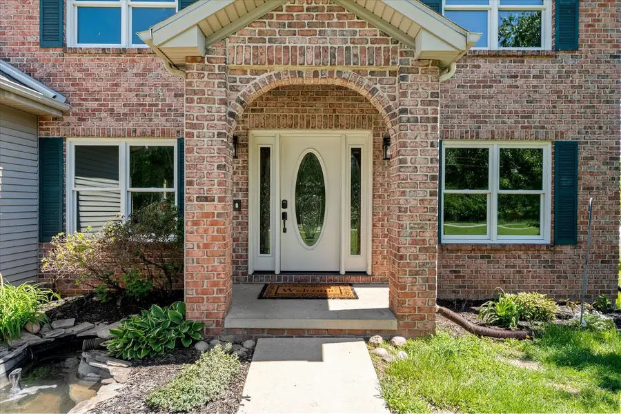 302 County Road 2650 N, Mahomet, IL 61853 - #2