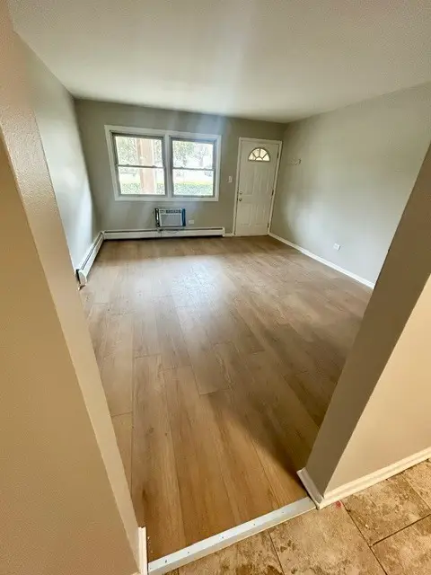 821 Bode Road #4, Elgin, IL 60120 - #2