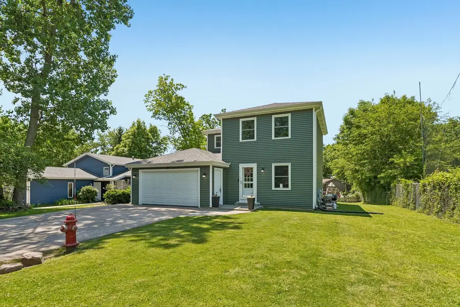 826 Elm Avenue, Round Lake Park, IL 60073 - #2