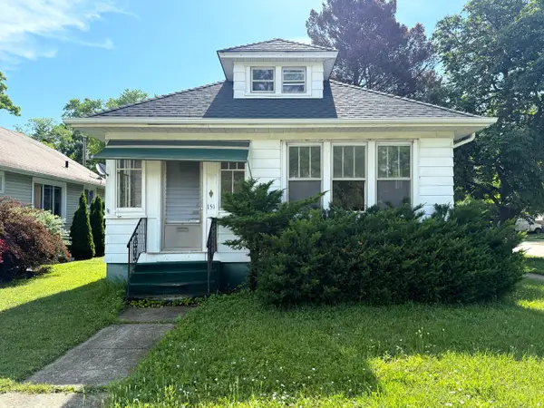 151 S Martin Avenue, Waukegan, IL 60085
