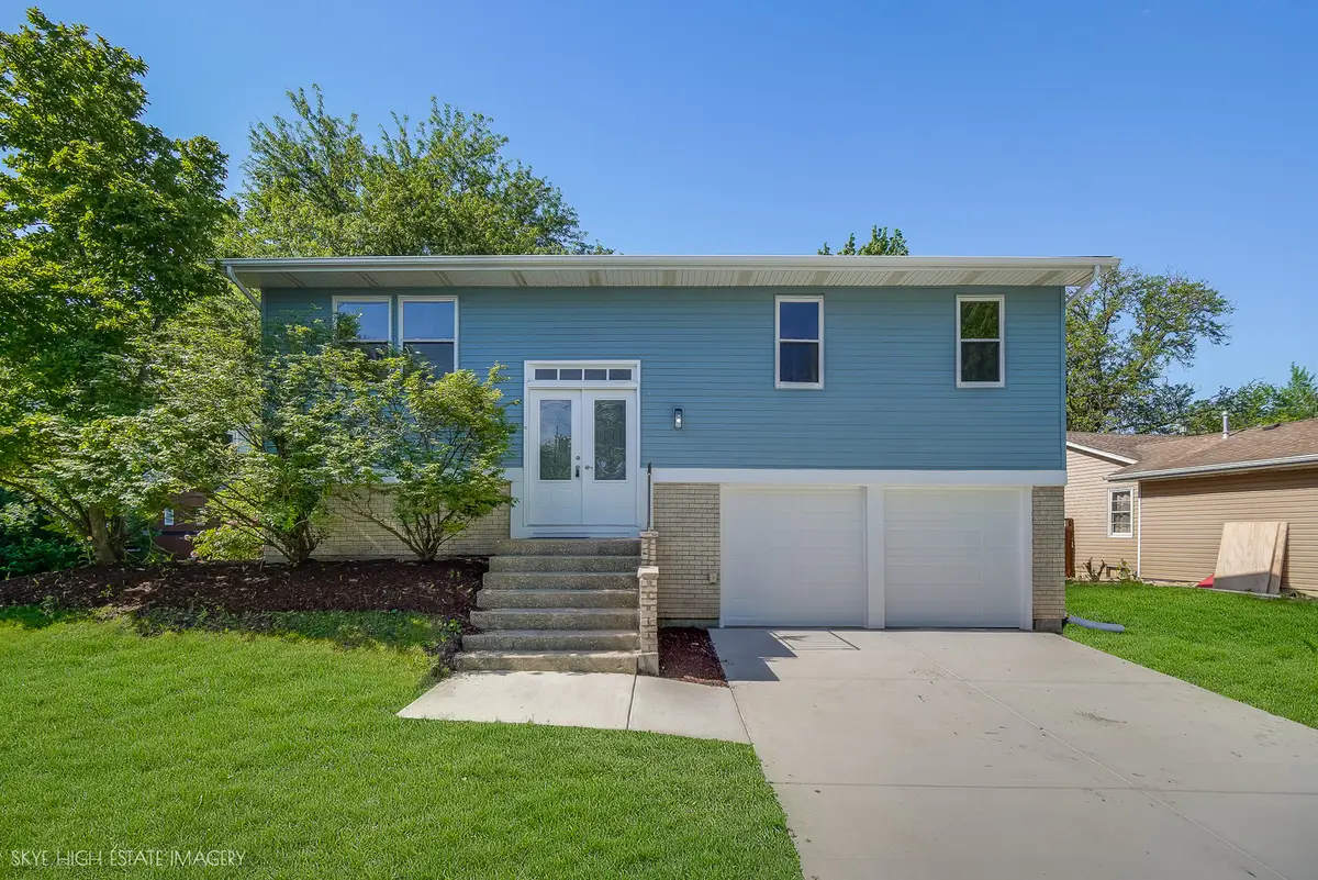 8131 W Evergreen Drive, Frankfort, IL 60423 - #1