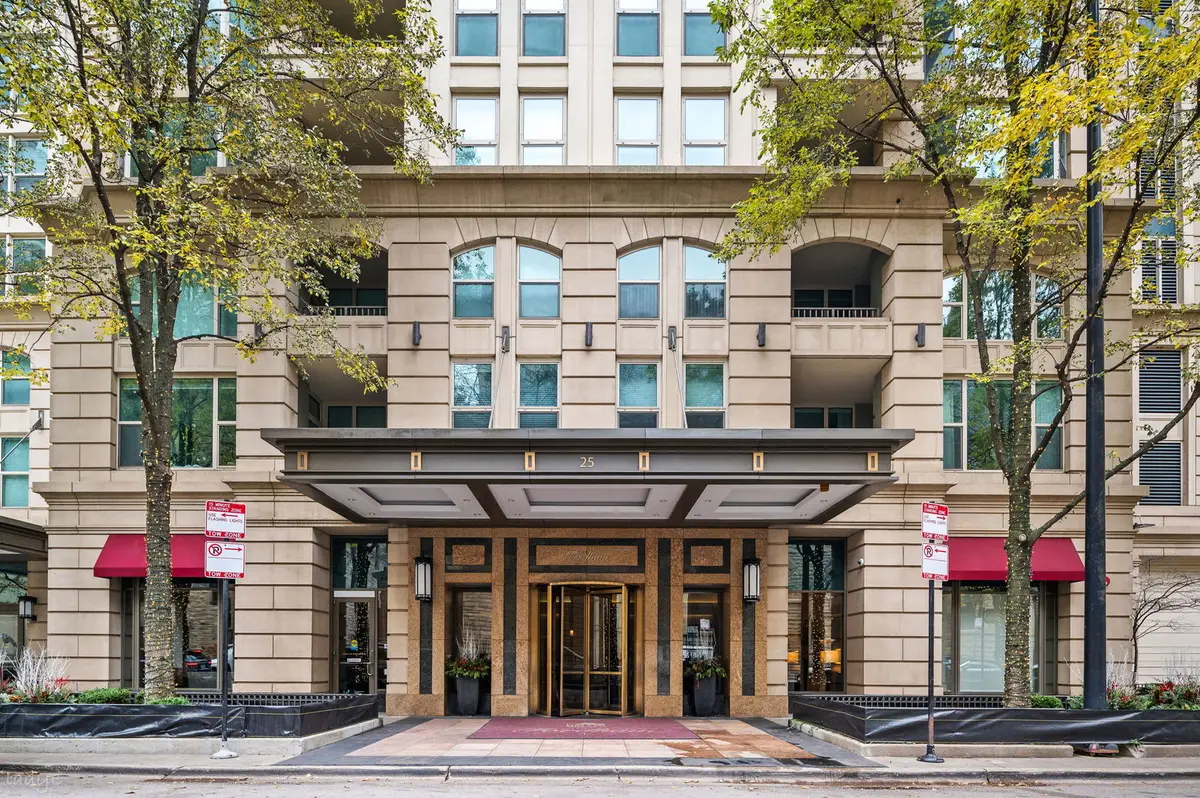 25 E Superior Street #3601, Chicago, IL 60611 - #1