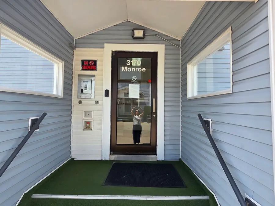 3170 W Monroe Street #107, Waukegan, IL 60085 - #2