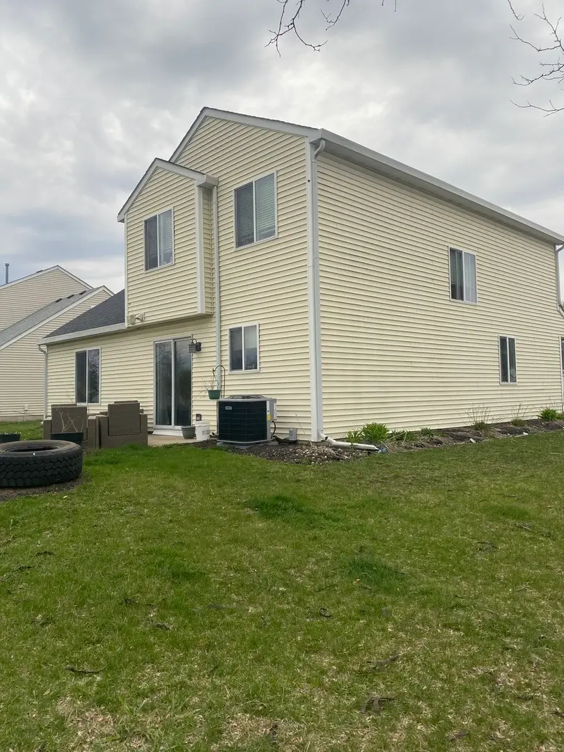 1 Hobart Court, South Elgin, IL 60177 - #2