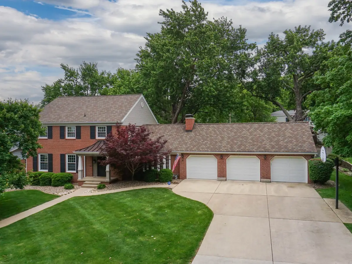 206 Fleetwood Drive, Bloomington, IL 61701 - #1