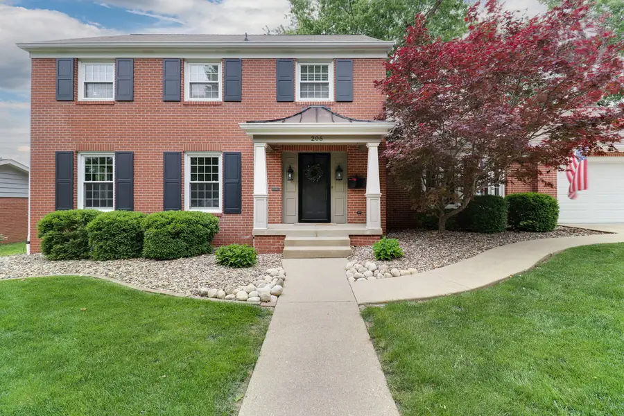 206 Fleetwood Drive, Bloomington, IL 61701 - #3