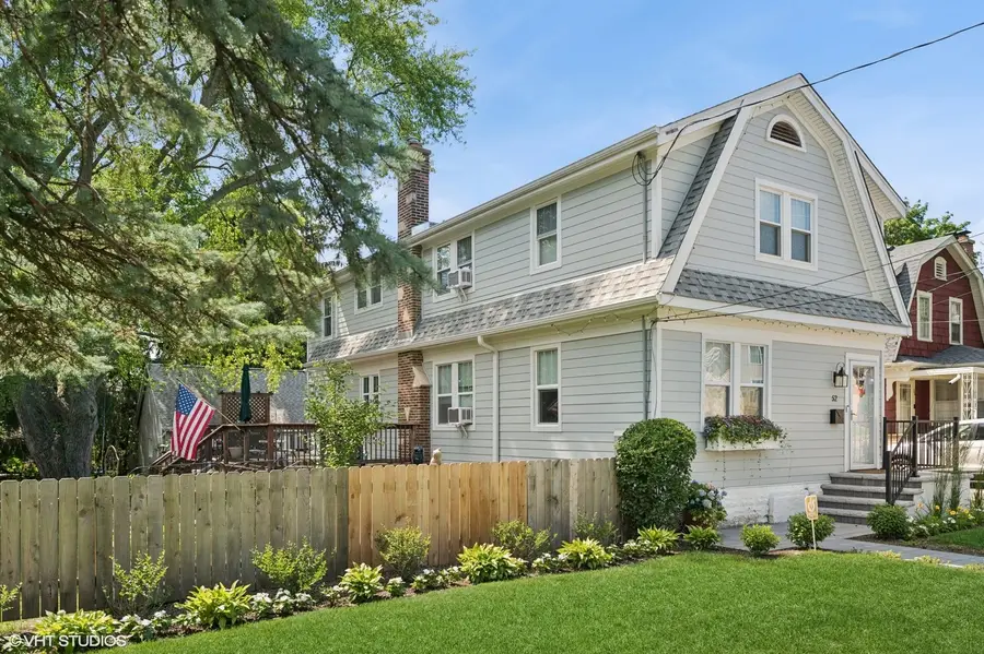 52 S Central Avenue, Highwood, IL 60040 - #3