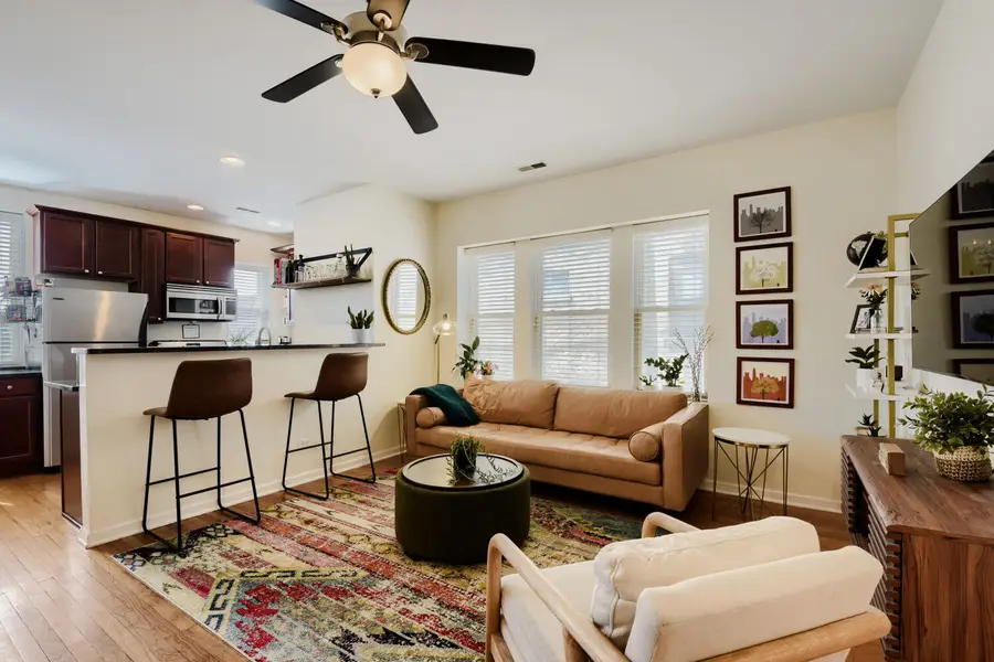 4344 N Spaulding Avenue #1, Chicago, IL 60618 - #3