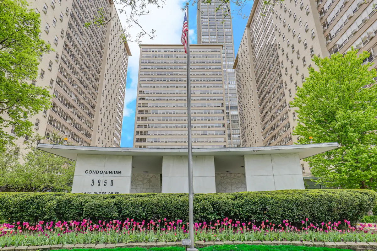 3950 N Lake Shore Drive #1100A, Chicago, IL 60613 - #1