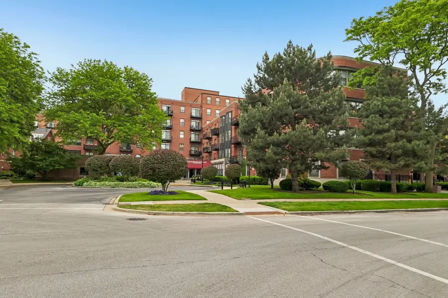 5200 S Ellis Avenue #408, Chicago, IL 60615 - #2