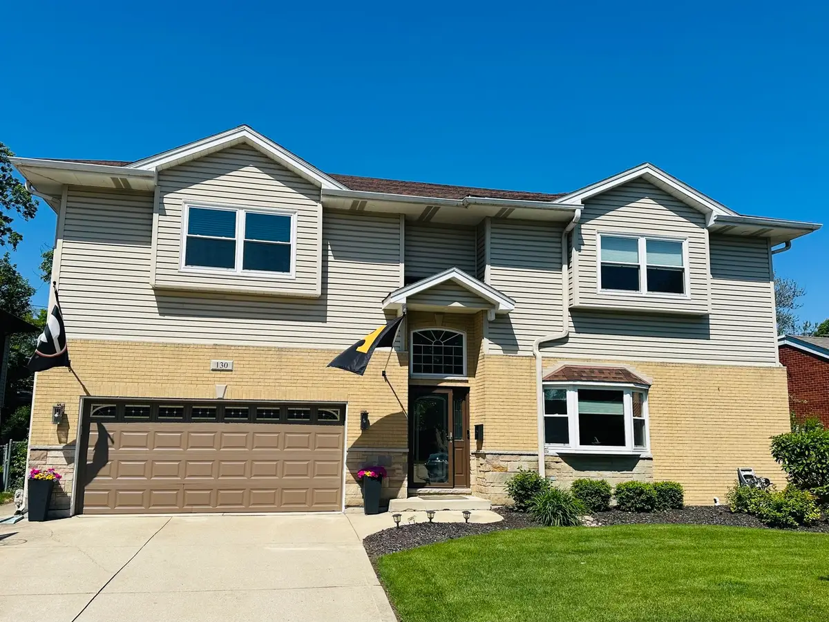 130 S Elm Tree Lane, Elmhurst, IL 60126 - #1