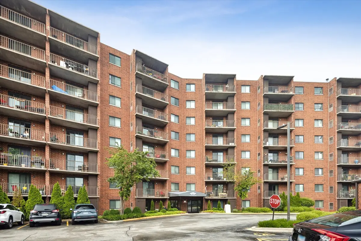 1 Bloomingdale Place #502, Bloomingdale, IL 60108 - #1