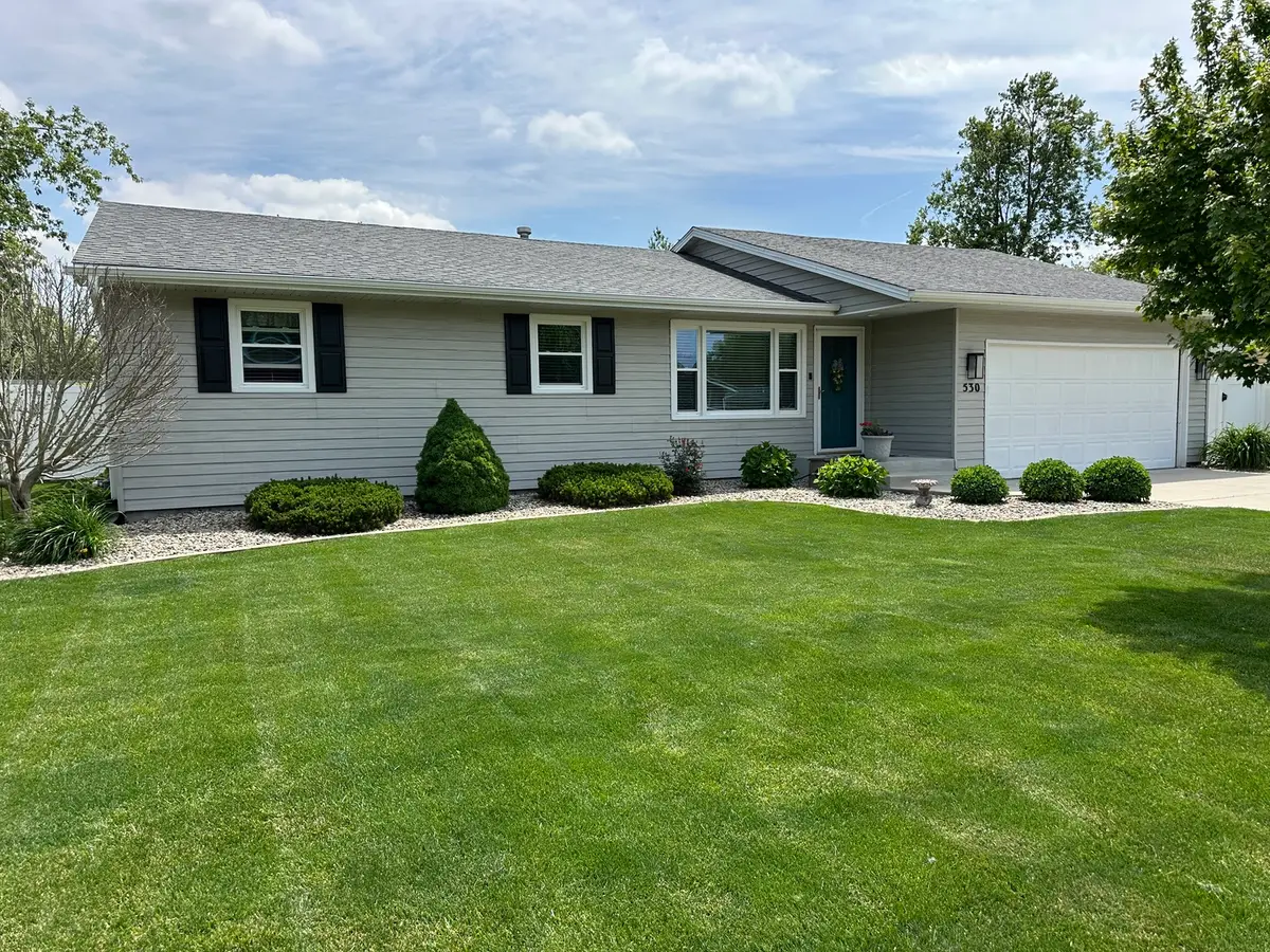 530 N Van Buren Avenue, Bradley, IL 60915 - #1