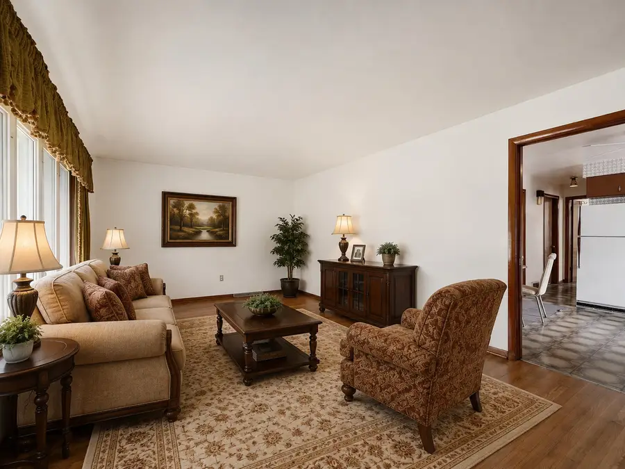 5403 S Lotus Avenue, Chicago, IL 60638 - #3