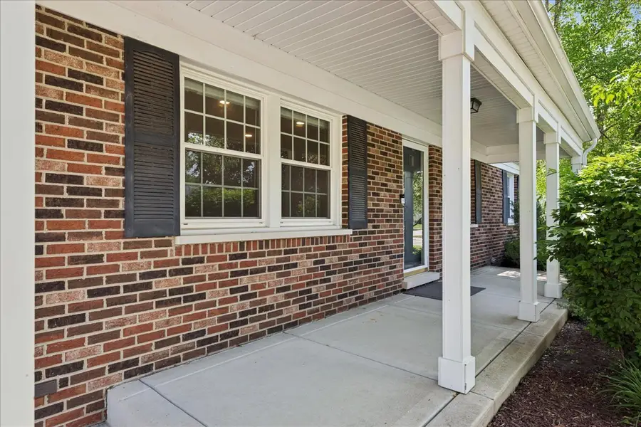 720 Checker Drive, Buffalo Grove, IL 60089 - #2