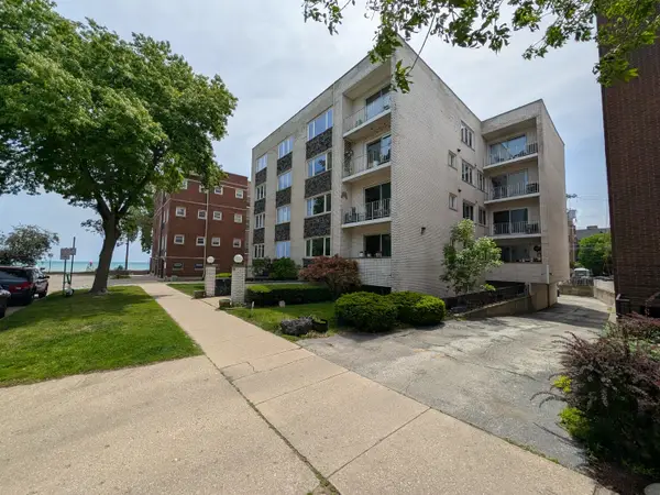 1057 W Pratt Boulevard #3C, Chicago, IL 60626