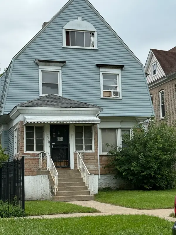237 N Long Avenue, Chicago, IL 60644