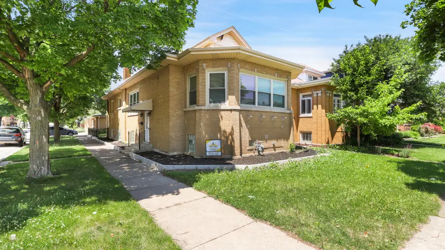 1648 Wisconsin Avenue, Berwyn, IL 60402 - #2