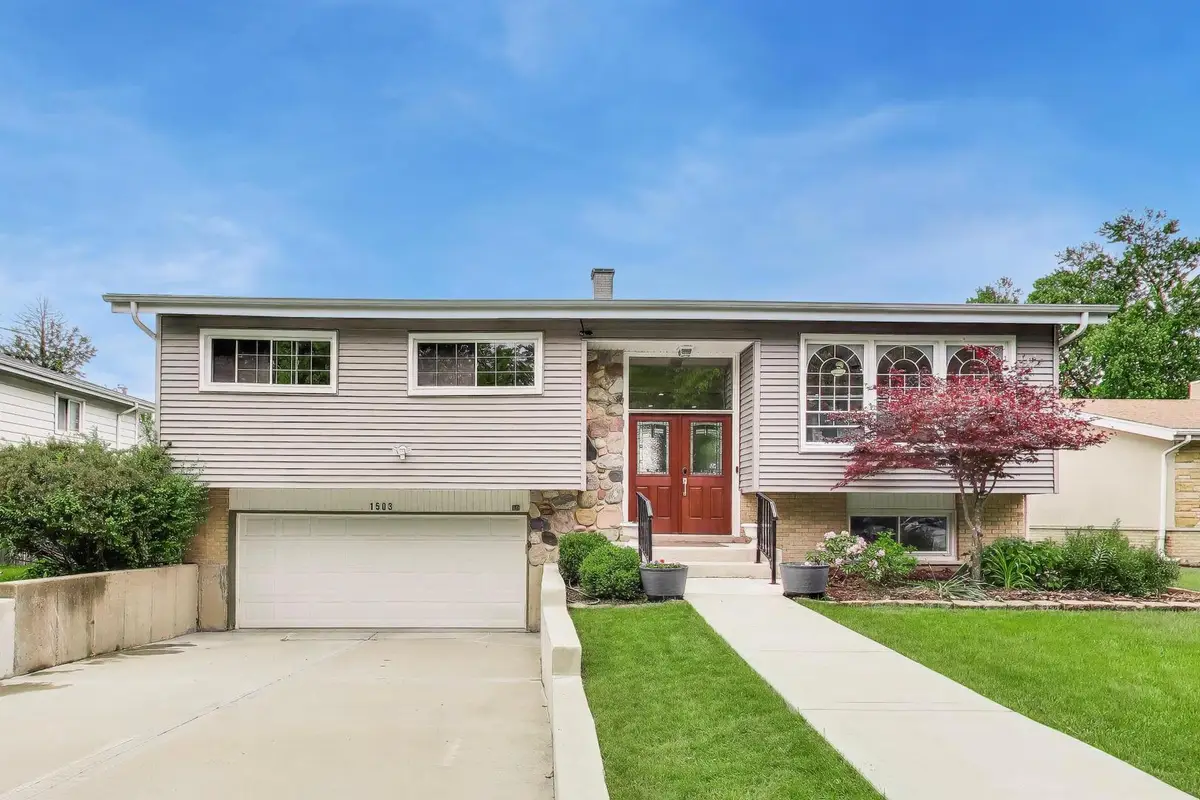 1503 N Park Drive, Mount Prospect, IL 60056 - #1