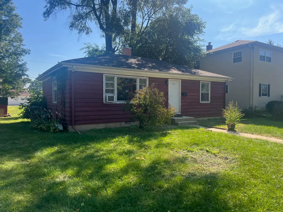 930 N Loomis Street, Naperville, IL 60563 - #1