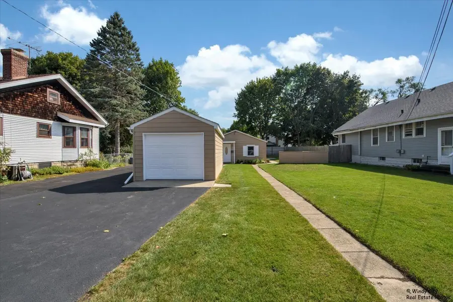 115 Grant Street, Barrington, IL 60010 - #3