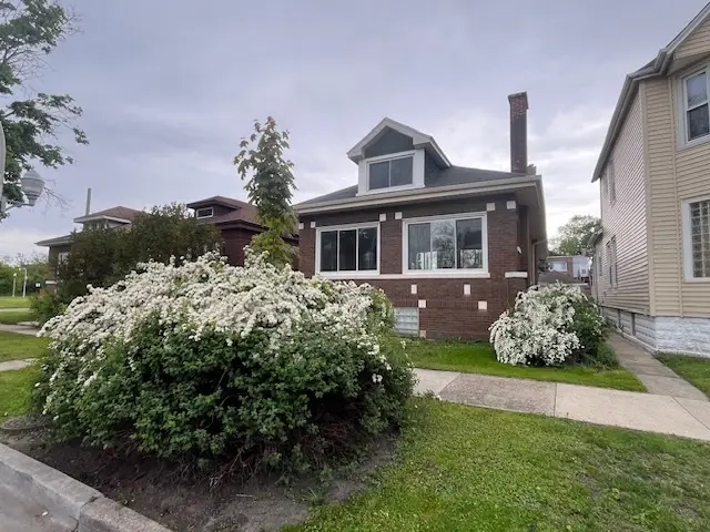 853 E 88th Street, Chicago, IL 60619 - #2