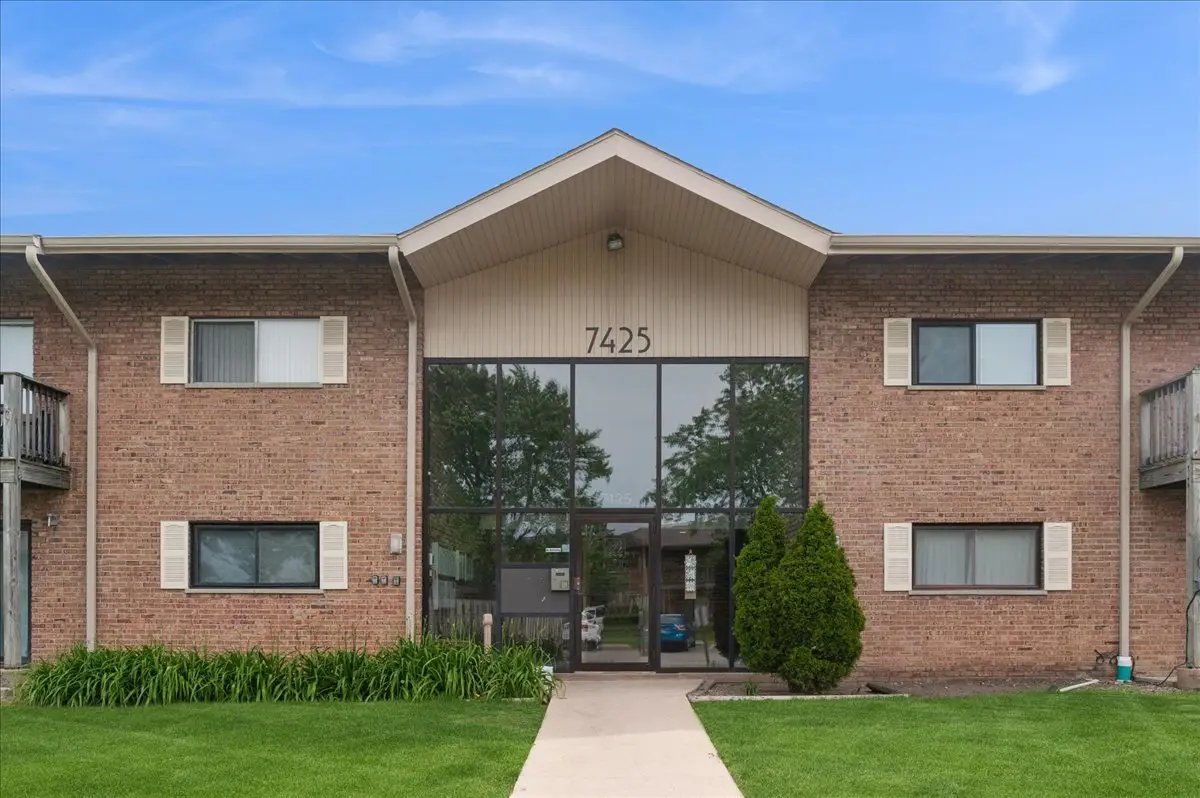 7425 Brookdale Drive #113, Darien, IL 60561 - #1