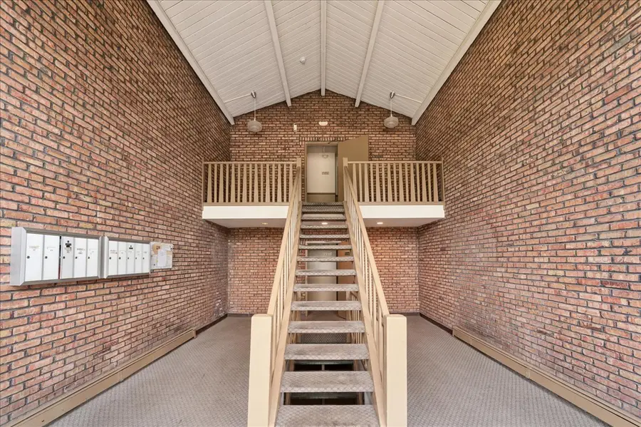7425 Brookdale Drive #113, Darien, IL 60561 - #3