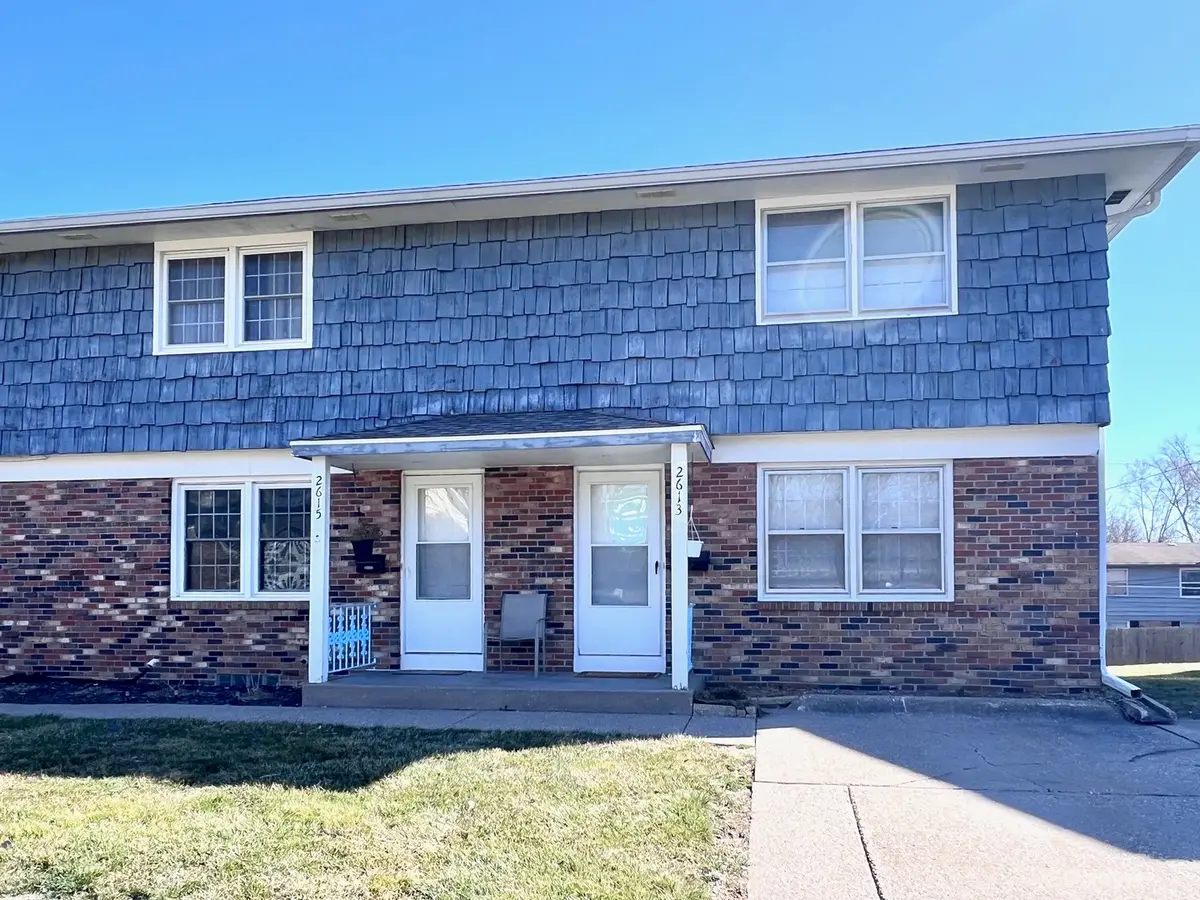 2615 Hawthorne Drive, Bettendorf, IA 52722 - #1