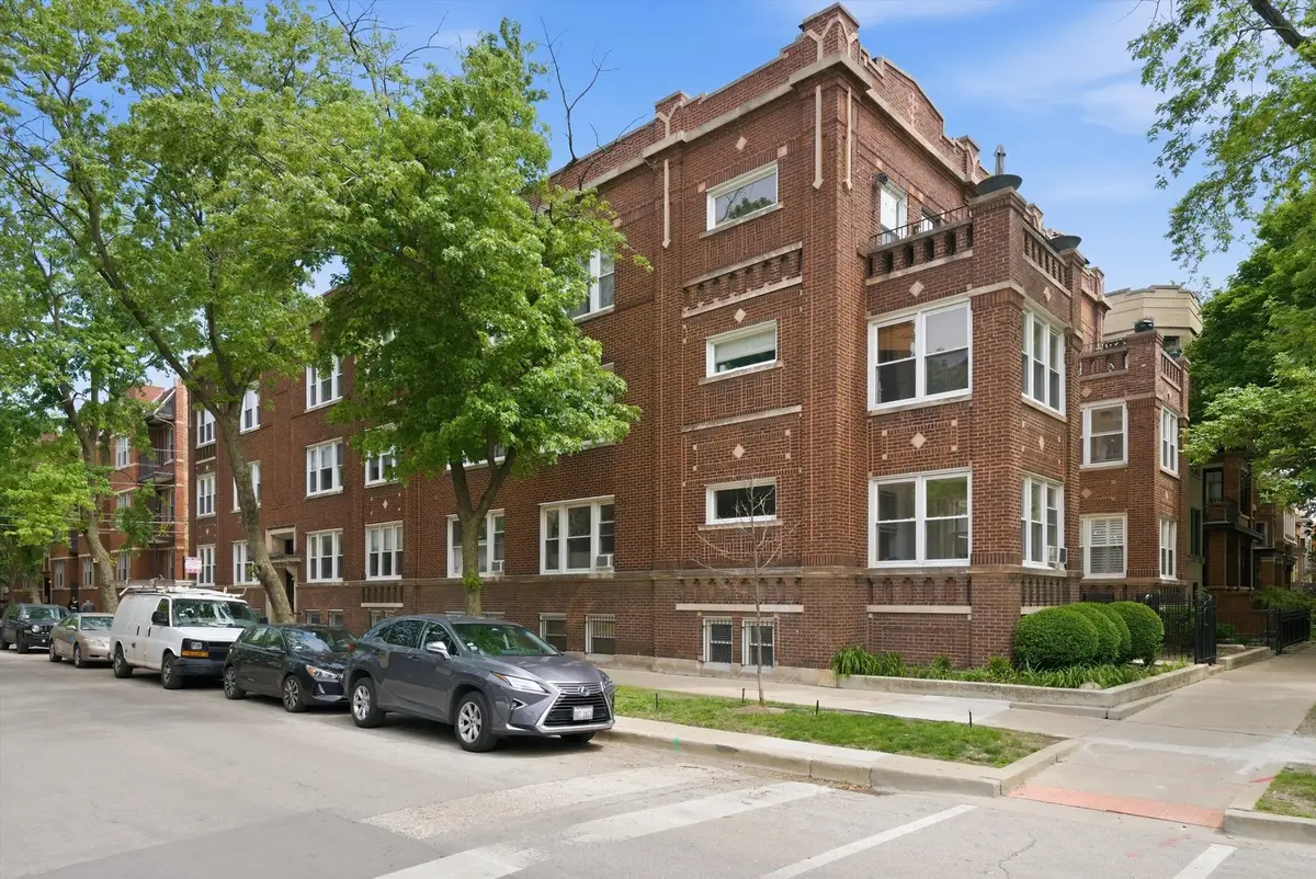 3503 N Lakewood Avenue #2, Chicago, IL 60657 - #1