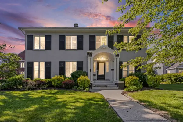 411 Laurel Avenue, Highland Park, IL 60035