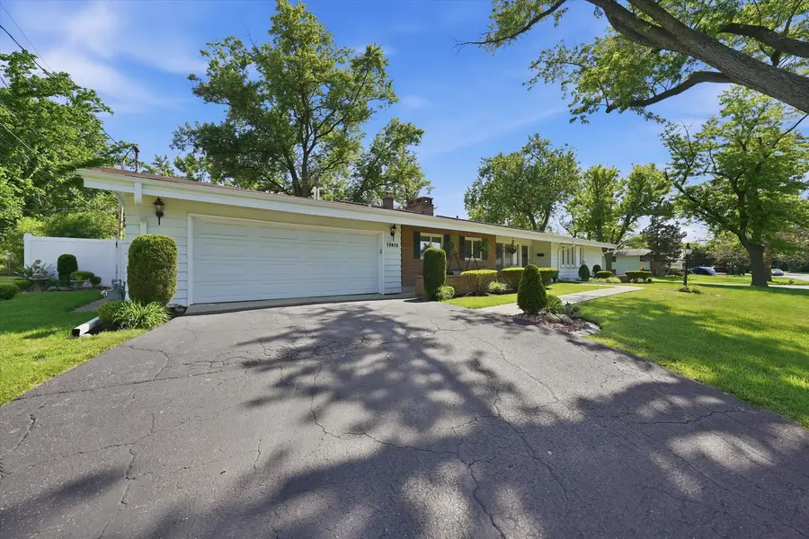 17413 Emerson Avenue, Hazel Crest, IL 60429 - #3