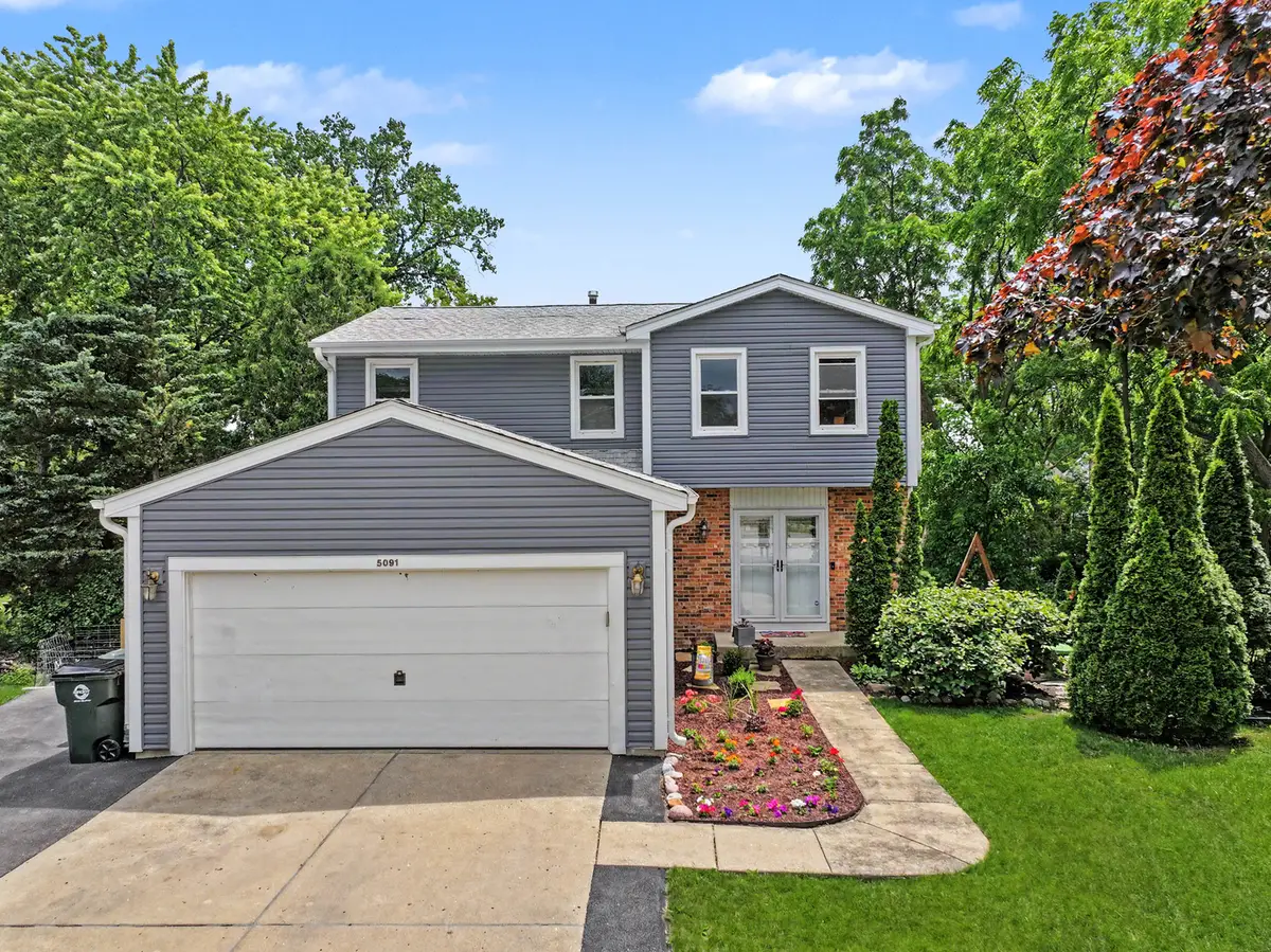 5091 Chambers Drive, Hoffman Estates, IL 60010 - #1