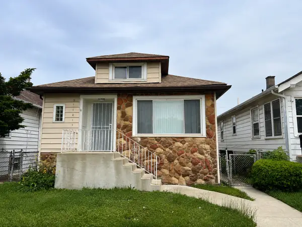 10213 S Yale Avenue, Chicago, IL 60628