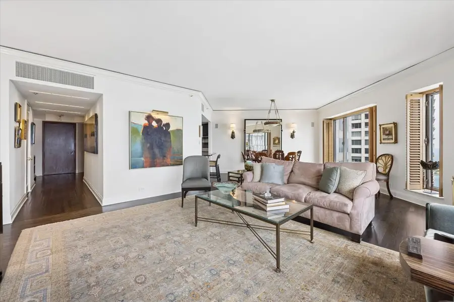 950 N Michigan Avenue #3805, Chicago, IL 60611 - #3