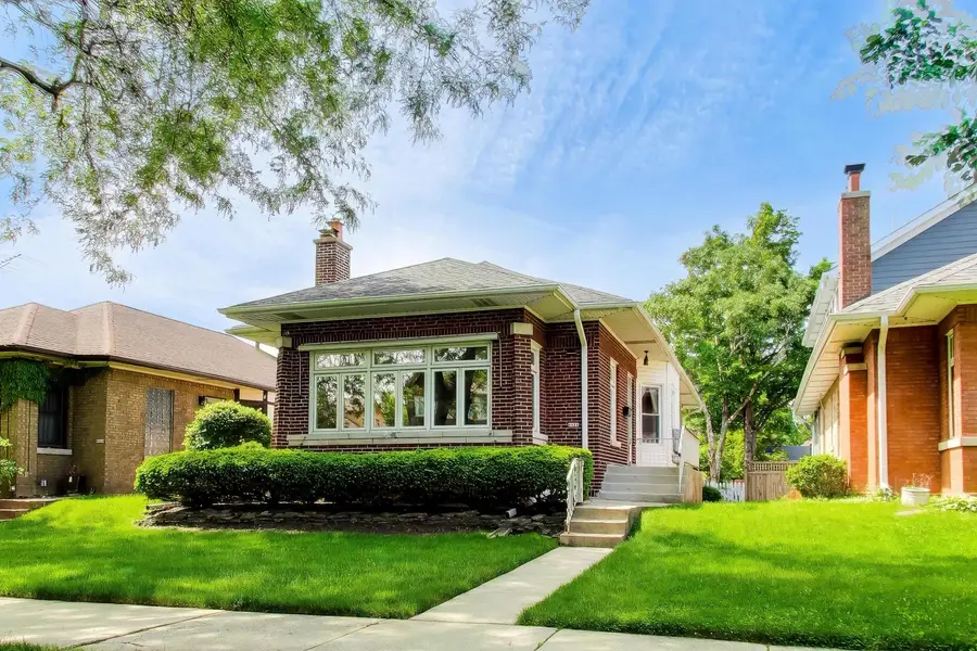 6122 N Newburg Avenue, Chicago, IL 60631 - #2