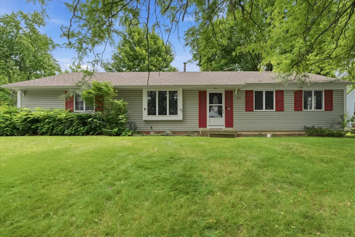 324 Boulder Hill Pass, Oswego, IL 60543 - #1