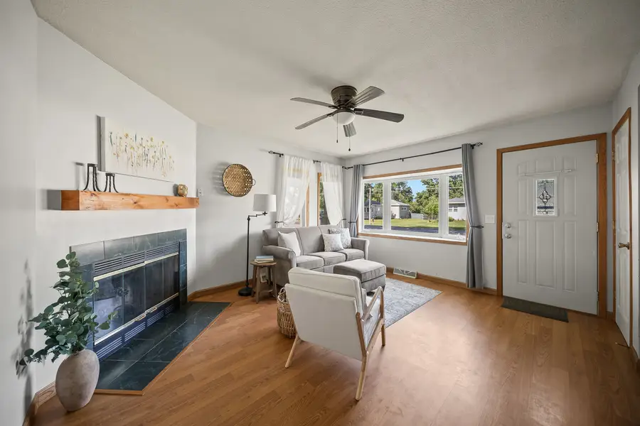 317 17th Street E, Milan, IL 61264 - #3