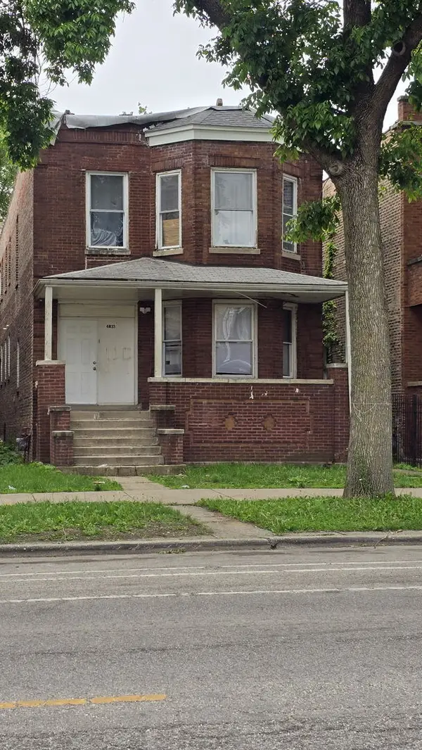 4833 W Washington Boulevard, Chicago, IL 60644